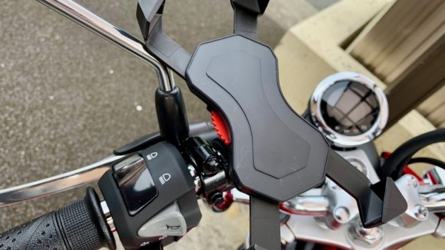 【結論】バイクにスマートフォンホルダーとUSB電源はもはや必需品です