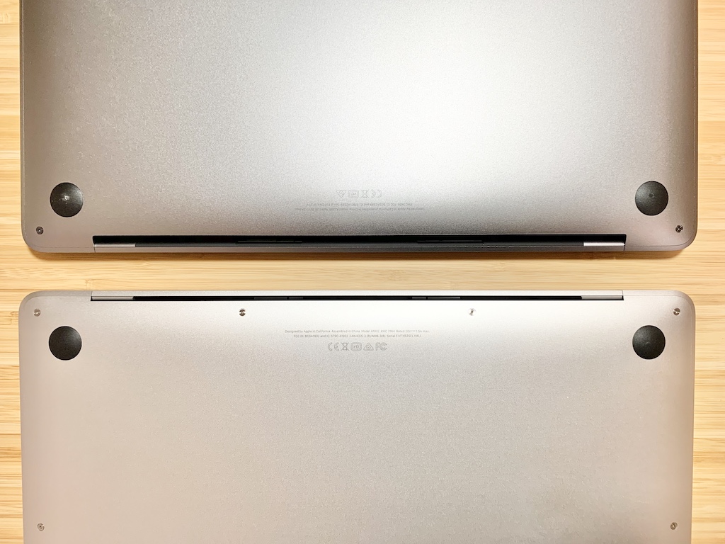 MacBook ProとMacBook Airの裏面の違い